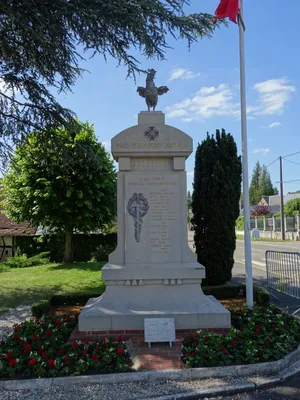 Monument aux Morts de Talmontiers