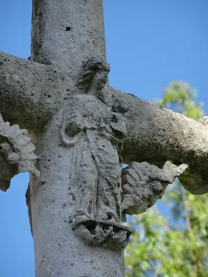 Calvaire de l'Église de Talmontiers